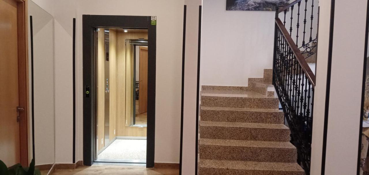 Apartamentos El Arenal アセボ エクステリア 写真