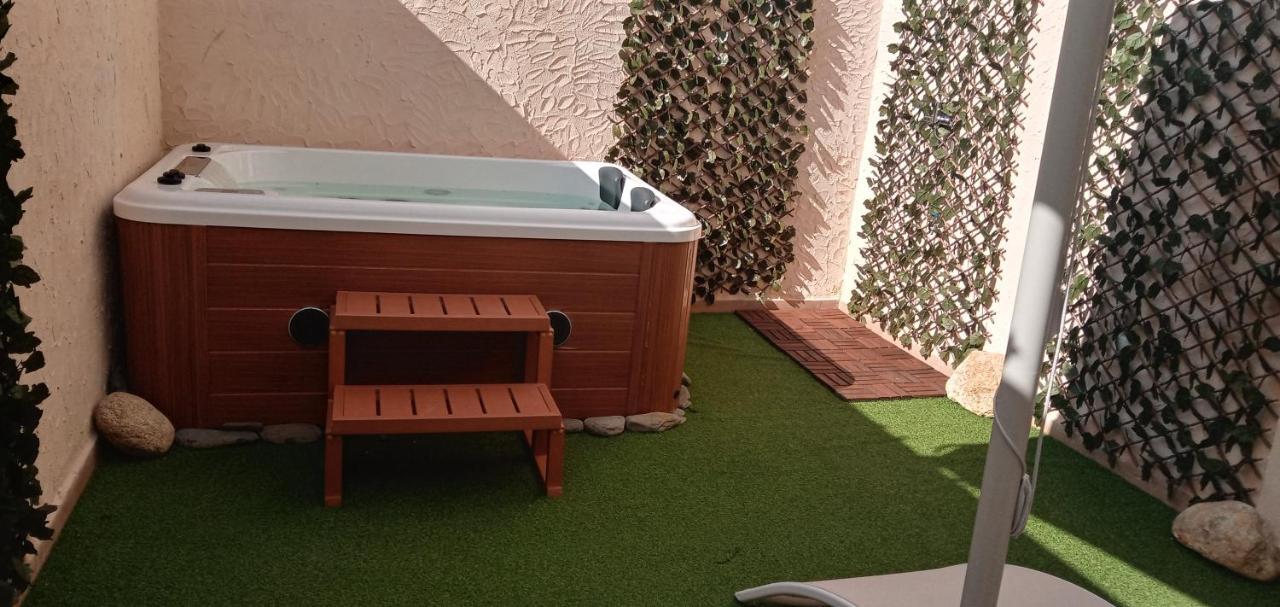 Apartamentos El Arenal アセボ エクステリア 写真