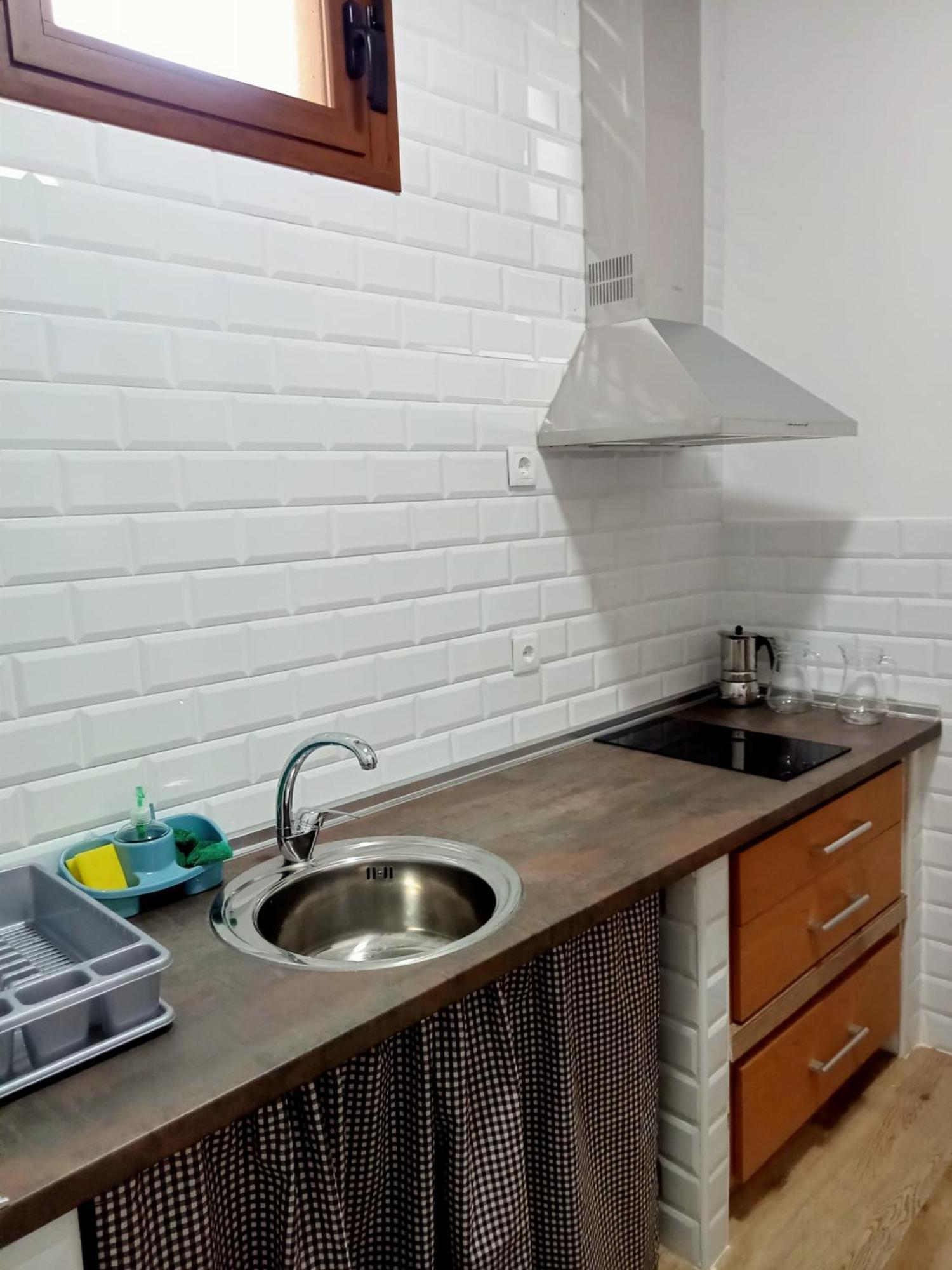 Apartamentos El Arenal アセボ 部屋 写真